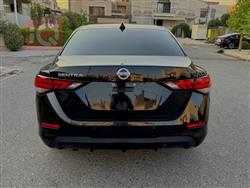 نیسان سێنترا